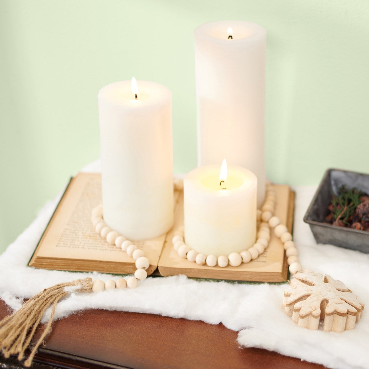 Snowflake Beaded Garland